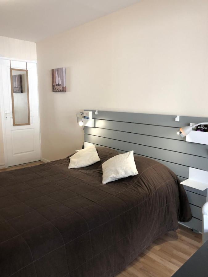 Appart'Hotel Wombat And Wallaby Fussy Екстер'єр фото